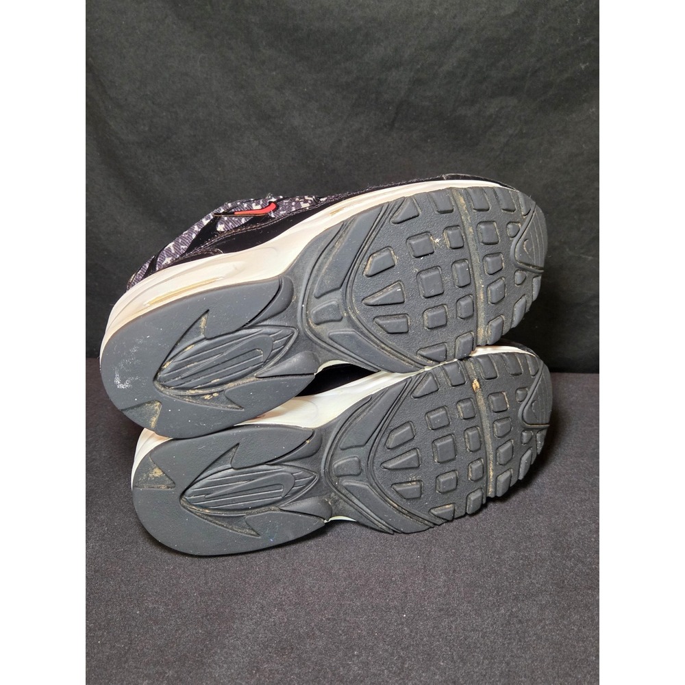 Nike‎ Air Max Plus TN Toddler Shoes Black White Red AT6144 100 Size 12C - Picture 8 of 9